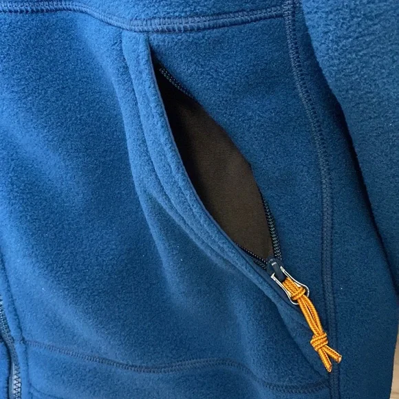 L.L. Bean Men’s Mountain Classic Fleece Jacket Size Large - Picture 4 of 9